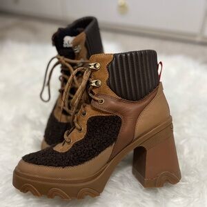 Sorel women’s cozy brex heel